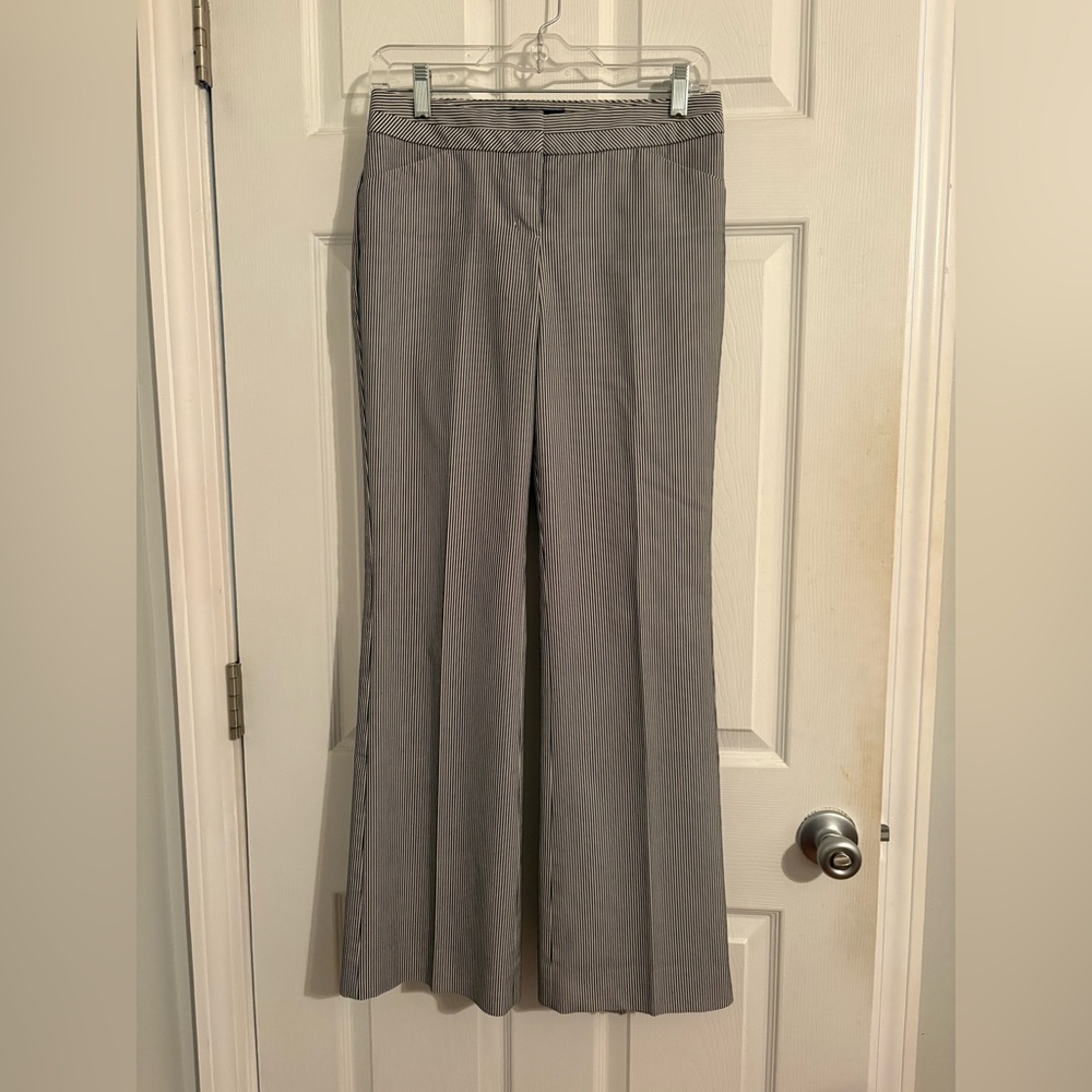 EXPRESS DESIGN STUDIO | Vertical Stripe Black & White Pants sz0